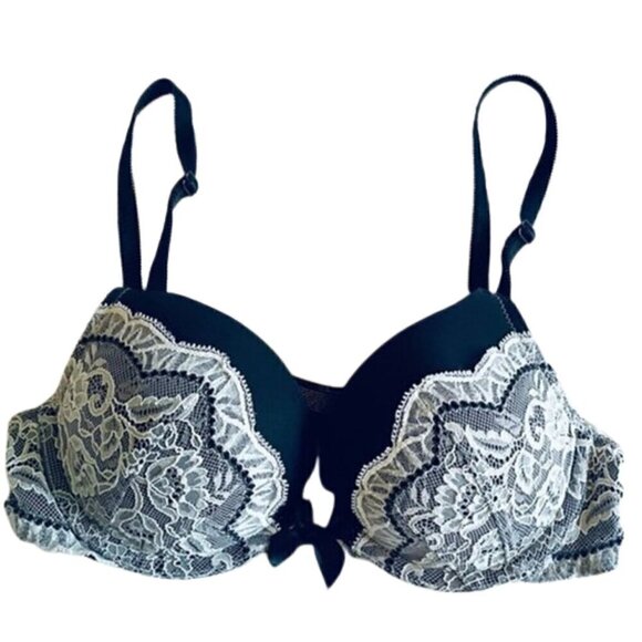 Victoria's Secret Bras, Size 32C, Dream Angels, Push-Up, Padded, Lace - Picture 1 of 12